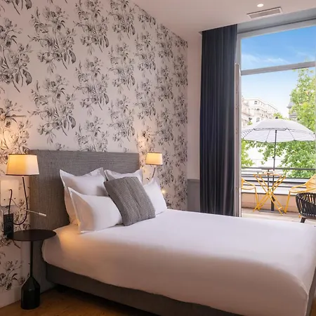 The Originals Boutique, Le Lion, Hotel 3*