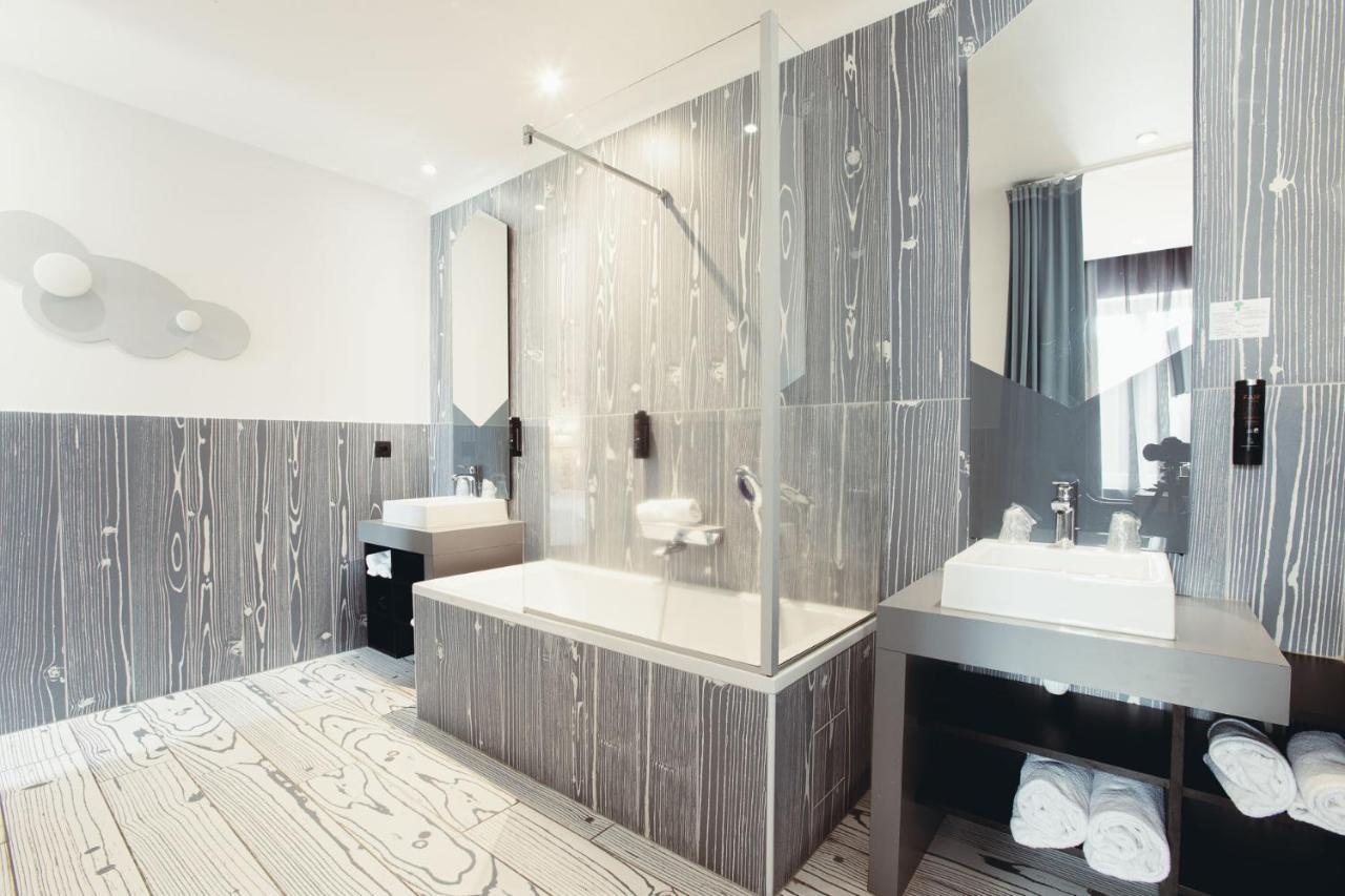 Hotel The Originals Boutique, Le Lion,