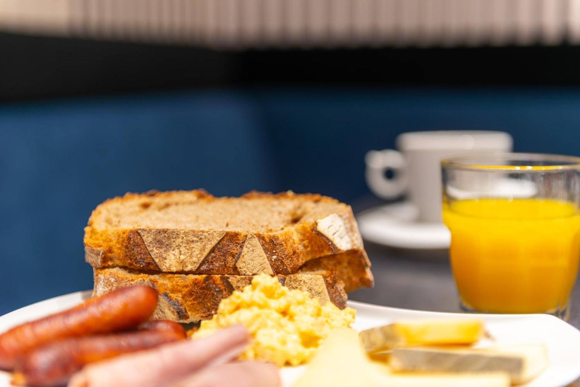 The Originals Boutique, Le Lion, Hotel