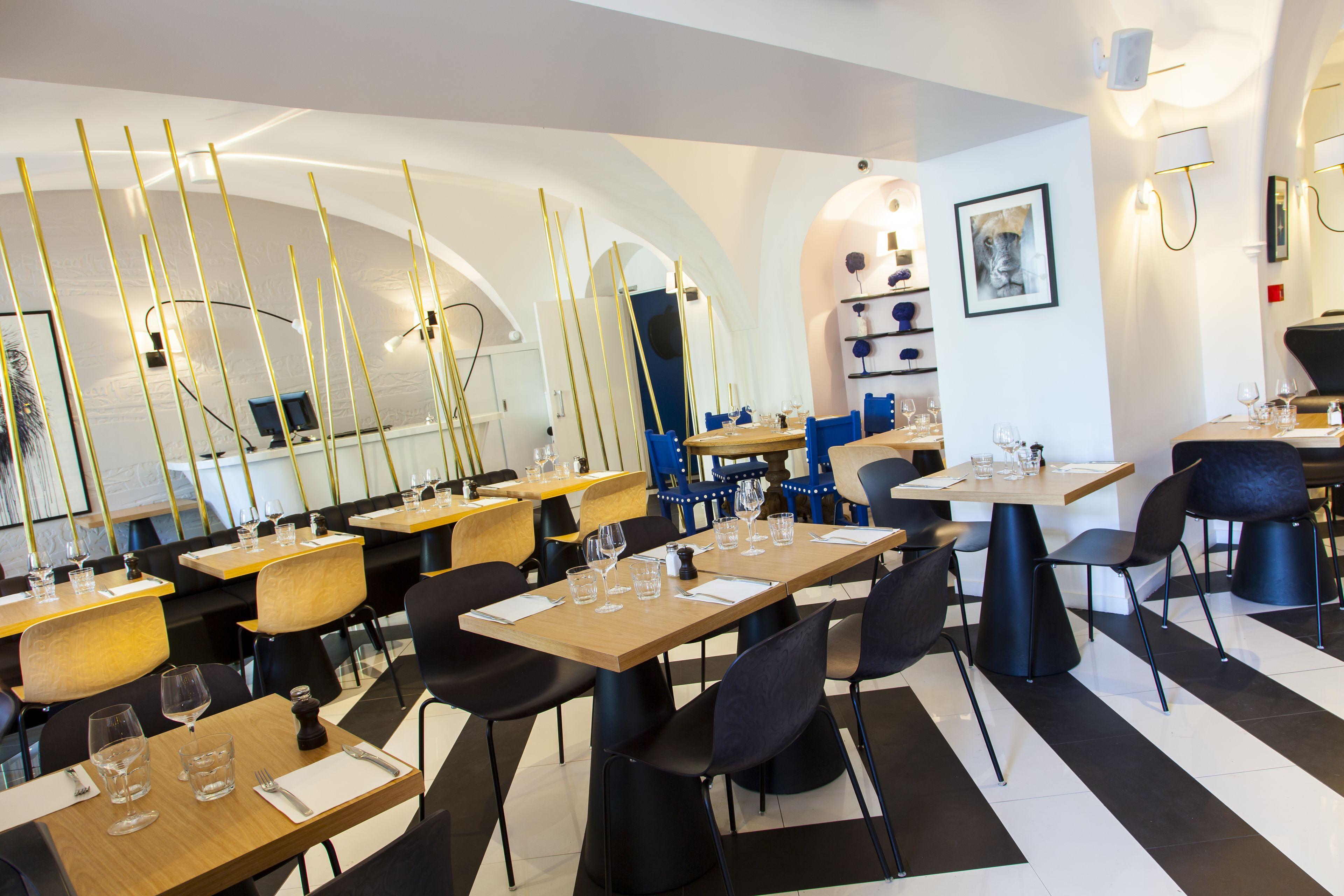 The Originals Boutique, Le Lion,