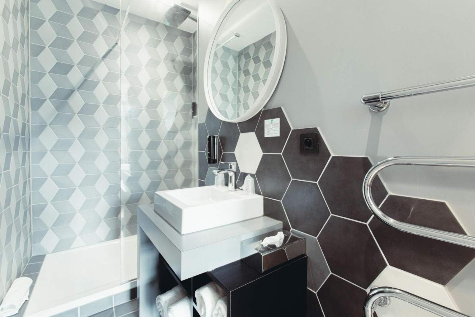 The Originals Boutique, Le Lion, Hotel 3*