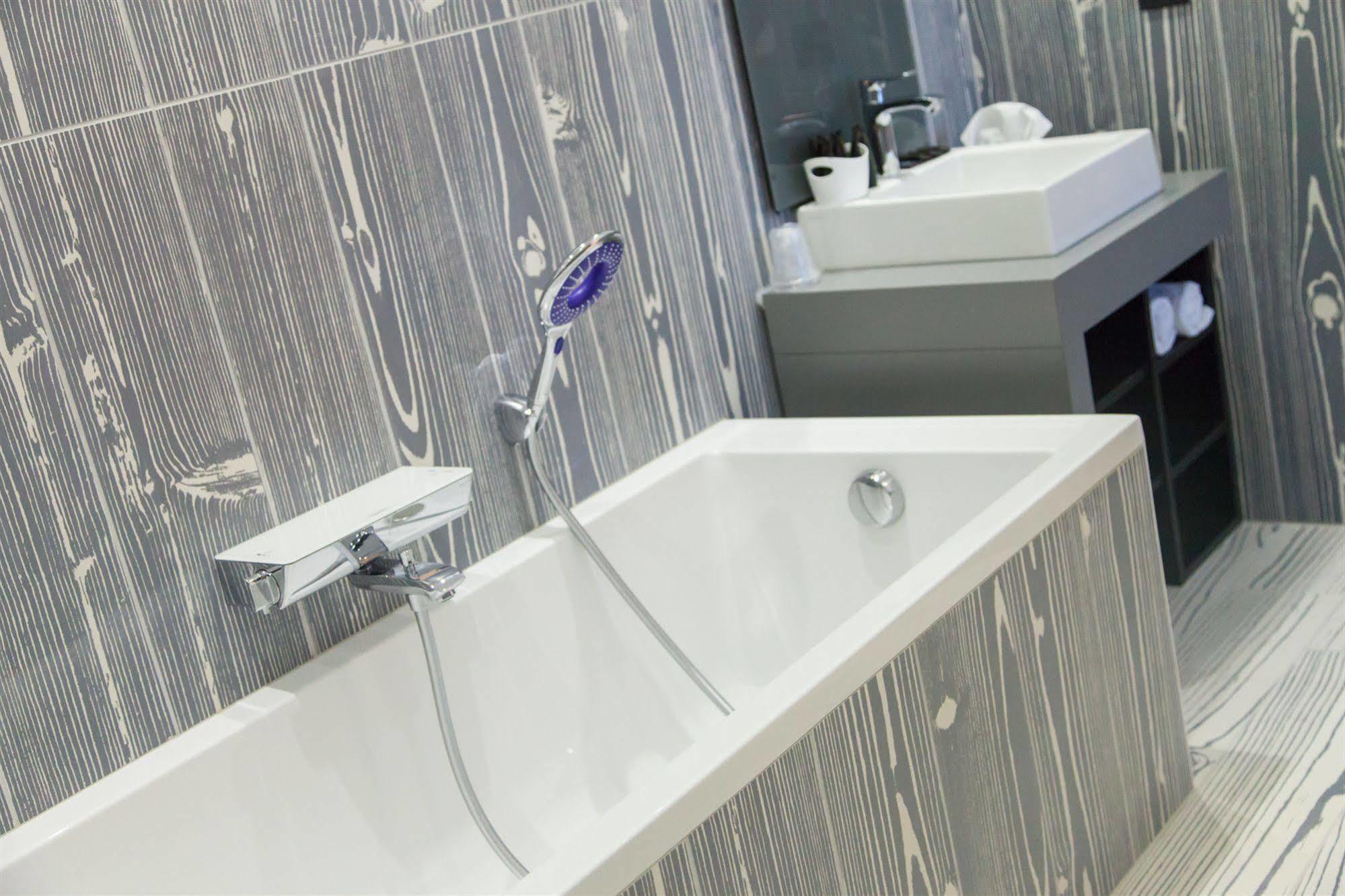 Hotel The Originals Boutique, Le Lion, 3*